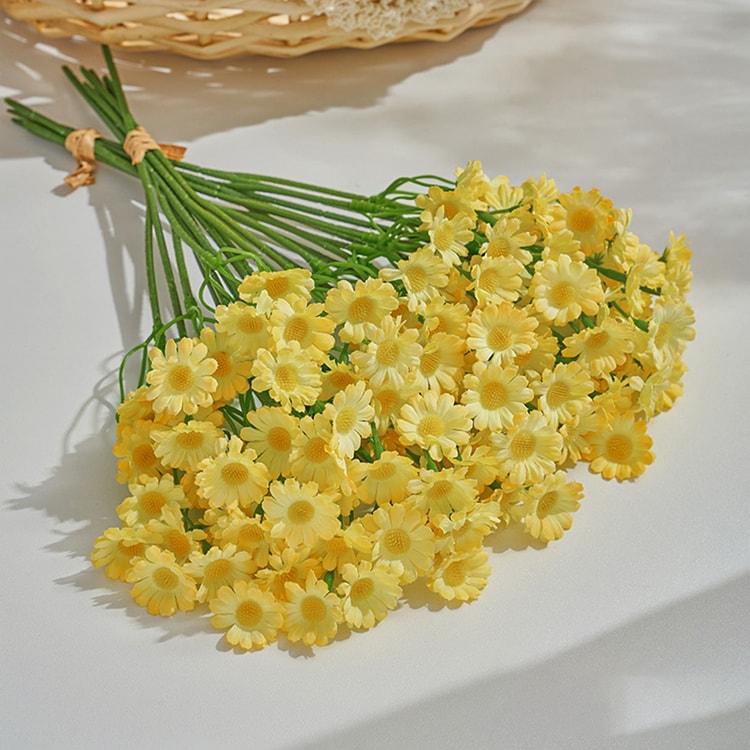 Artificial Small Daisy Bouquet for Wedding, Party &amp; Home Decor