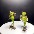 Funny Resin Frog Figurine for Home &amp; Bathroom Decor